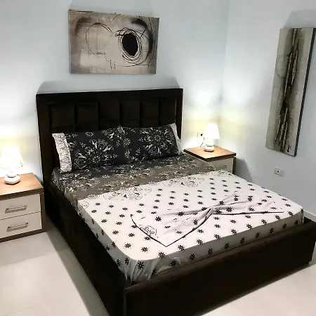 Eka Luxury Penthouse * Durrës